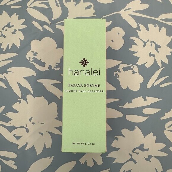 hanalei Papaya Enzyme Powder Face Cleanser - Picture 2 of 3
